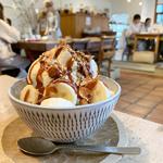 キャラメルとバナナのパフェ(くるみの木 一条店 （kuruminoki）)