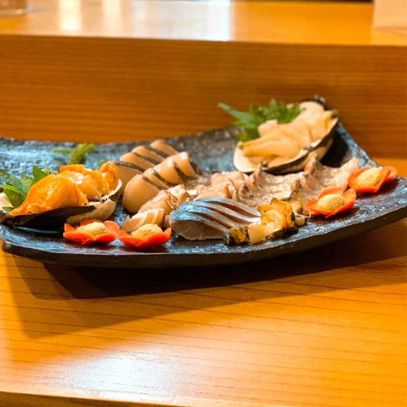 お造りの盛り合わせ(とみ助 )