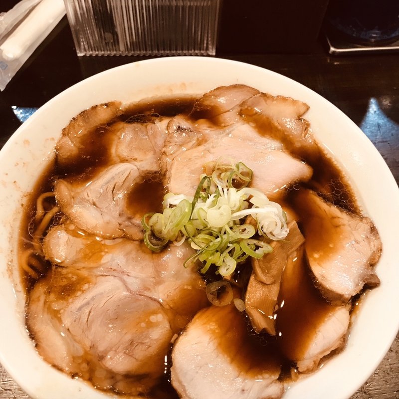 醤油らーめん(とっかり 茨木店)