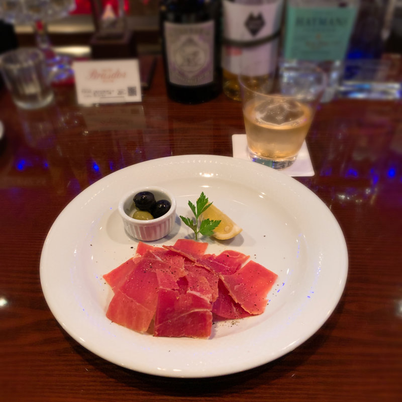 スペイン産生ハム ハモンセラーノ(main Bar BRAS d'or （メイン バー ブラドール）)