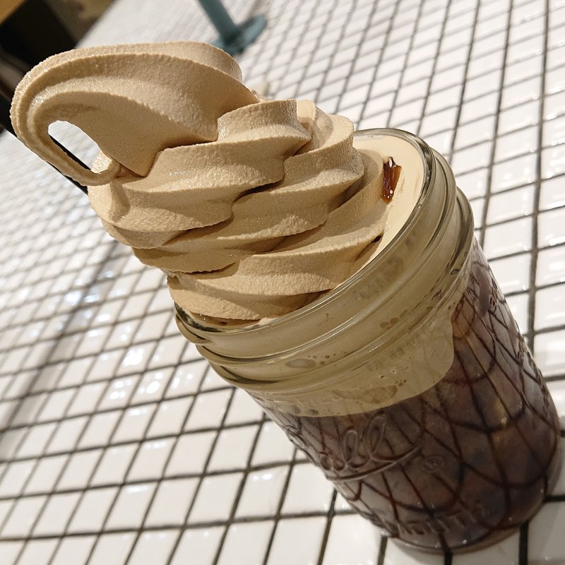 コーヒーフロート(タミルズ Tameals Café & Bar 品川)