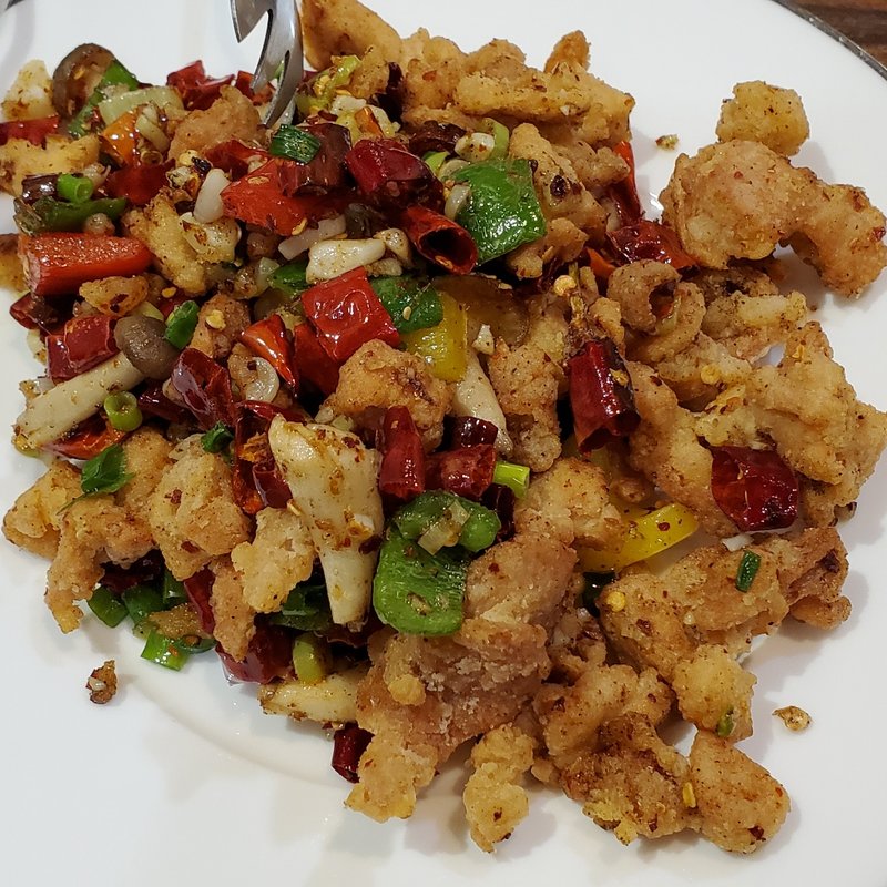 鶏唐揚のスパイス炒め(紅燈籠)