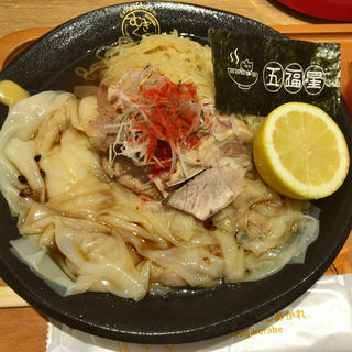 冷やしワンタン麺(むぎくらべ)