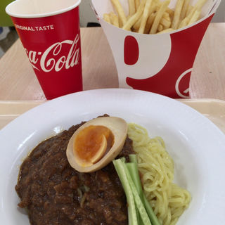 ジャージャー麺(ポッポ 多摩センター店 )