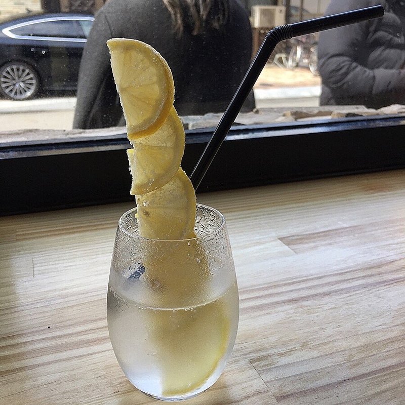  レモTONスカッシュ(スリーピッグ)