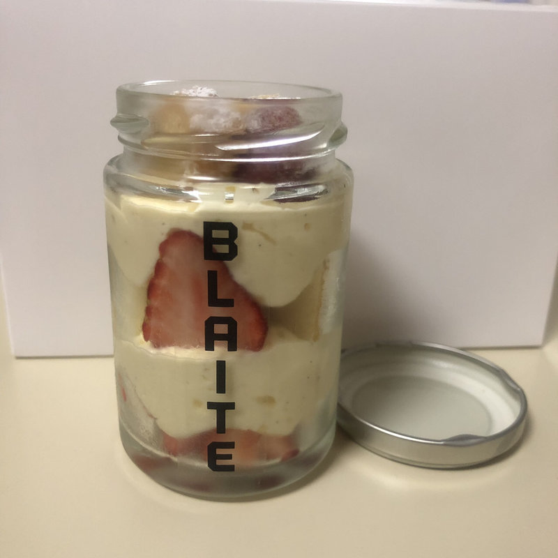 ジャーケーキ いちご(ブライト （BLAITE）)