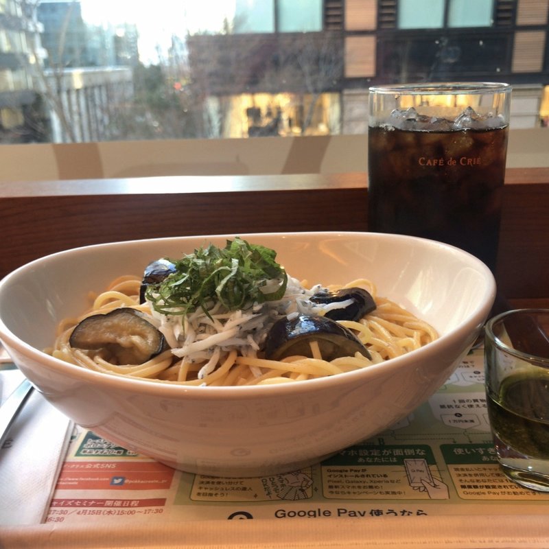 駿河湾産しらすの焦がし醤油〜大葉ソース添え〜(カフェ・ド・クリエ丸の内ＭＹＰＬＡＺＡ店)