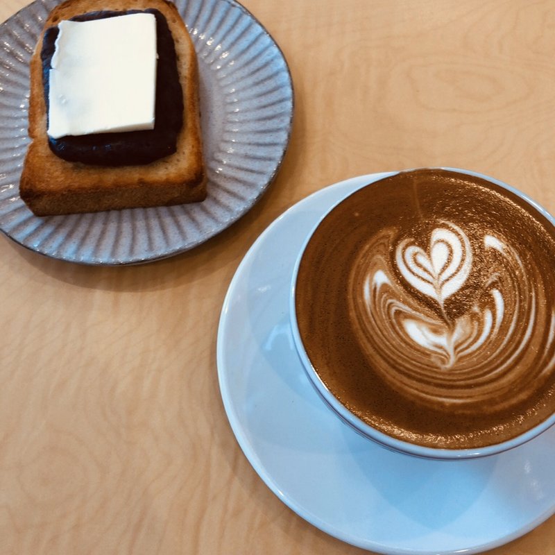 カフェラテ(ロウズ コーヒー （ROWS COFFEE）)