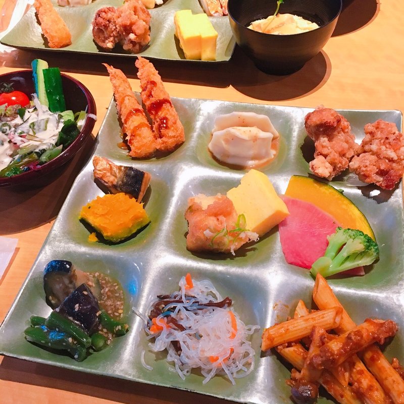 ランチブッフェ(大地の贈り物 上野店)