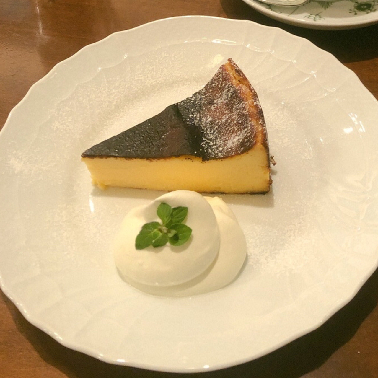 バスクチーズケーキ Cafe Facon カフェ ファソン の口コミ一覧 おいしい一皿が集まるグルメコミュニティサービス Sarah