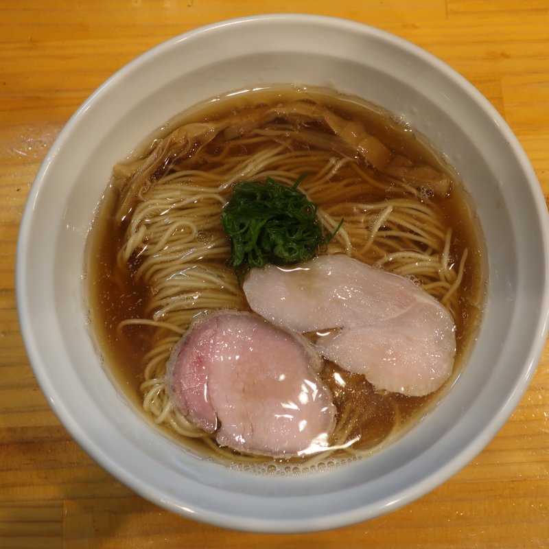 醤油らーめん(麺響万蕾)