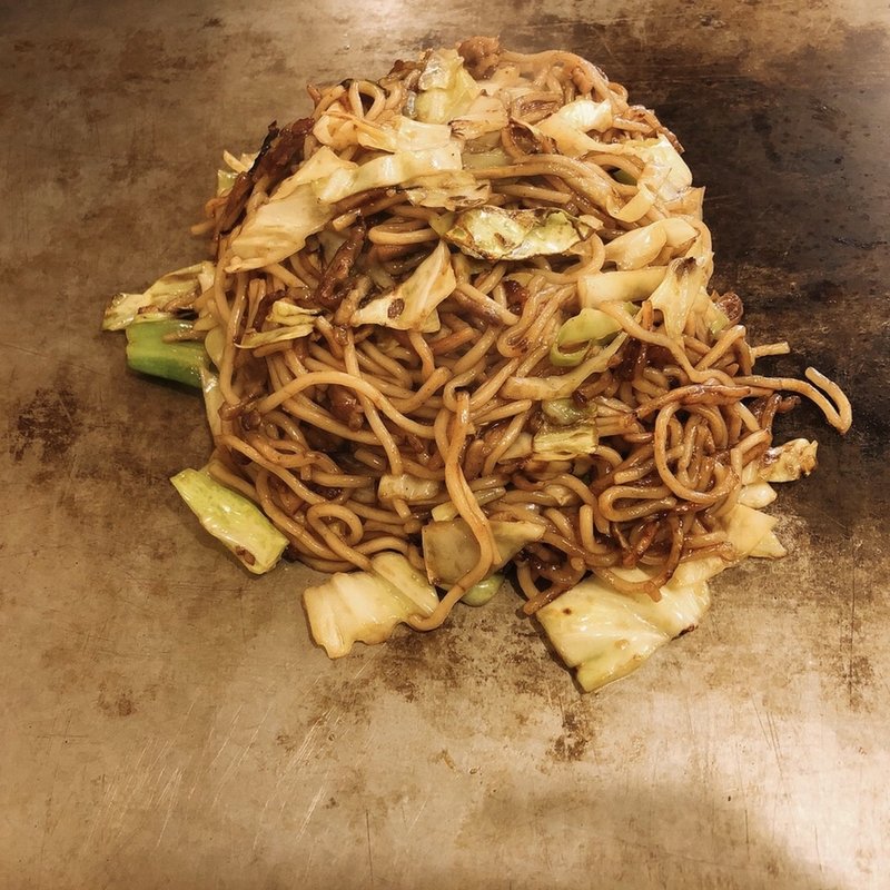 焼きそば(はやしのお好み焼 （はやしのおこのみやき）)