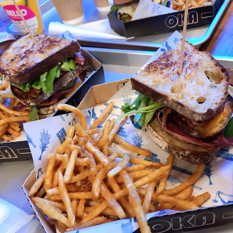 アボカドベーコンチェダーサンド(BAKE STUDIO OKAZAKI 岡崎製パン所 （BAKE STUDIO OKAZAKI 岡崎製パン所）)