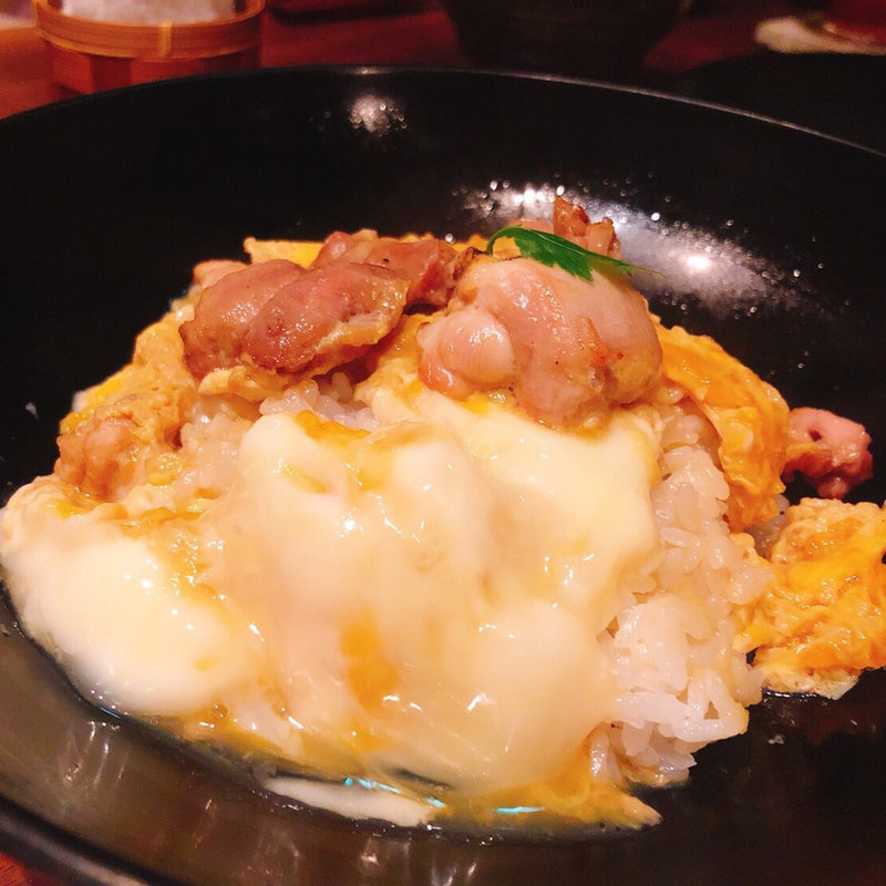 親子丼（比内地鶏）(十二社通り 地鶏焼とりや)
