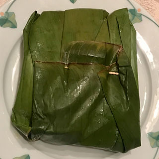 スリランカカレーのバナナリーフ包み(Apsara Restaurant&Bar (アプサラ レストラン&バー))