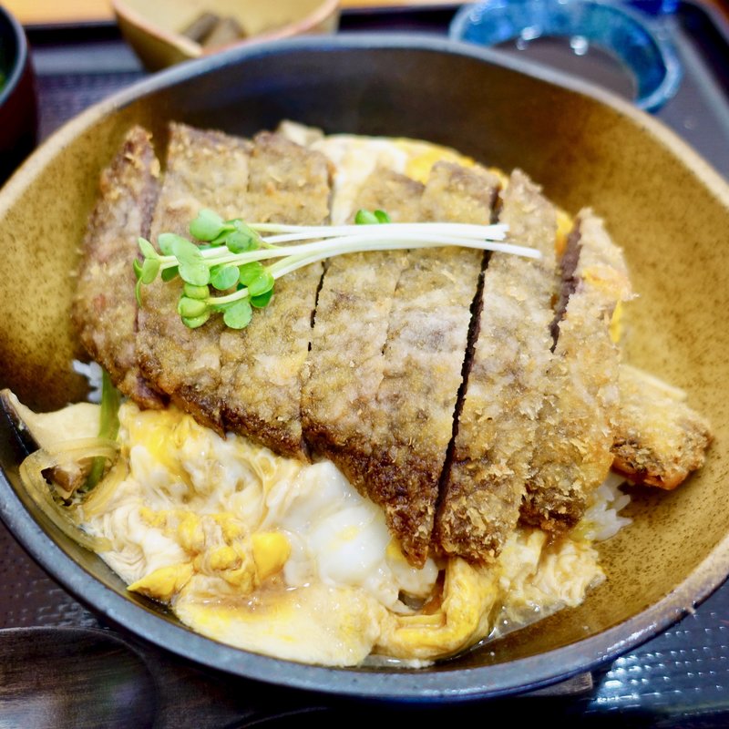 但馬牛カツ丼(まほろばキッチン 茶すり庵（道の駅 但馬のまほろば）)