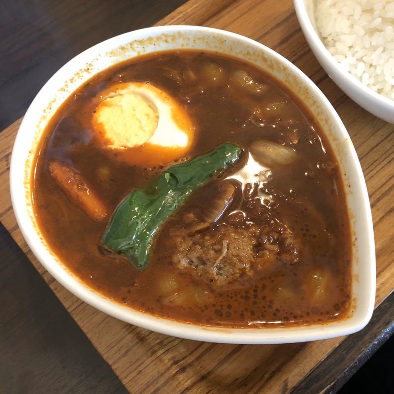 ハンバーグのカレー(鴻 オオドリー 本店)