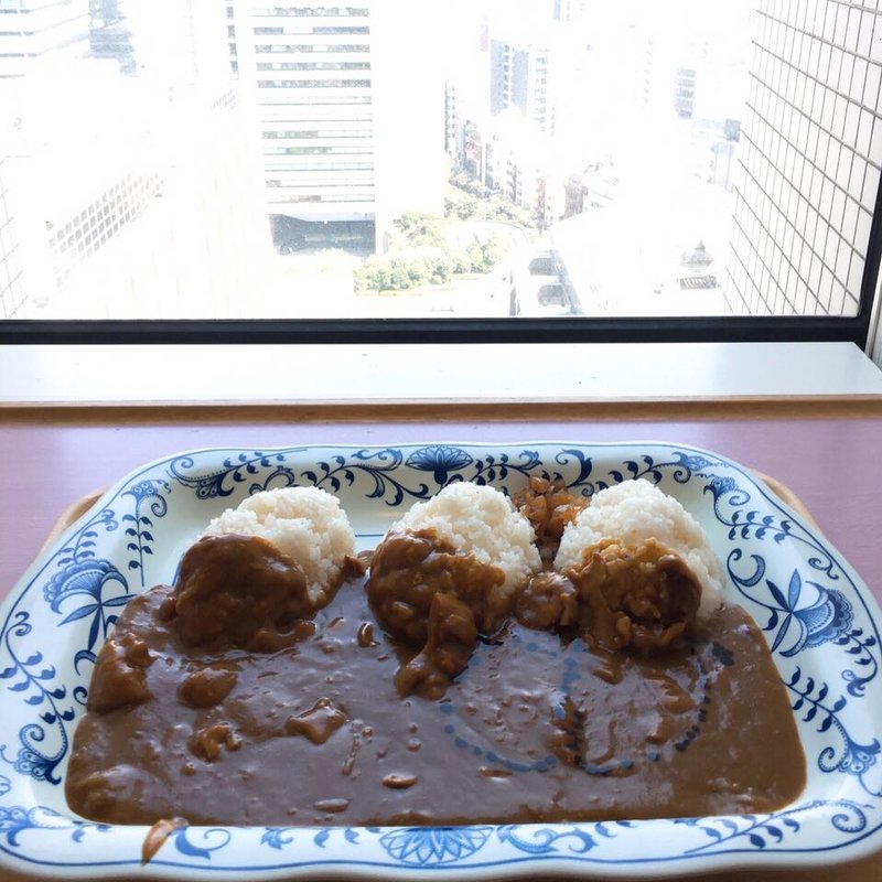 トリプルカレー(スカイラウンジ暁 （師弟食堂）)