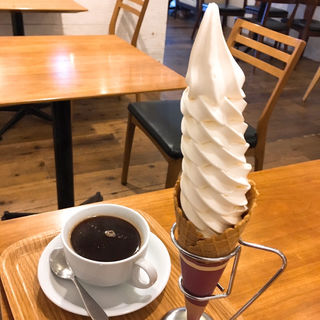 コーヒー&ソフトクリームset(シロクマカフェ )