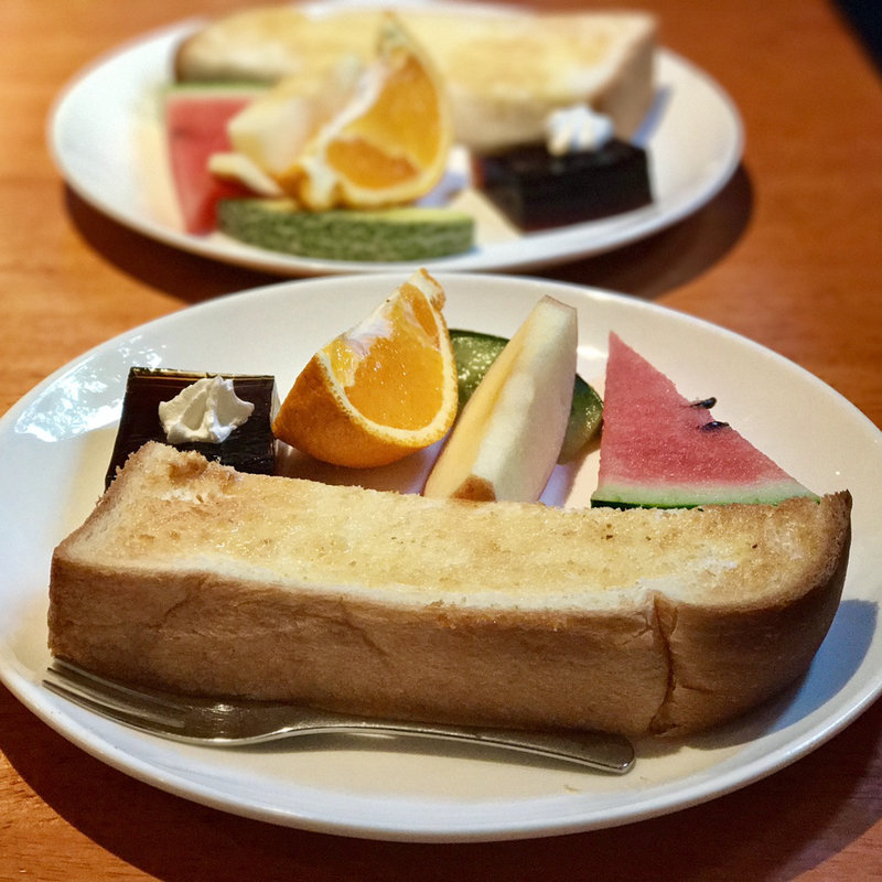 モーニングセット(果実香 （カミカ）)