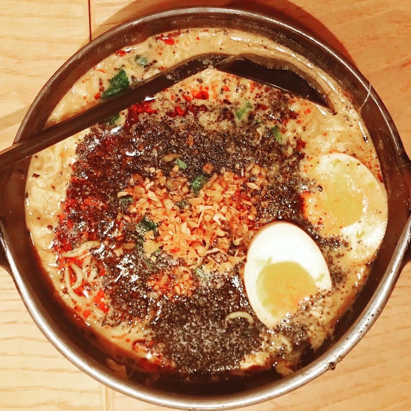 黒ごま坦々麺(麺処そばじん)