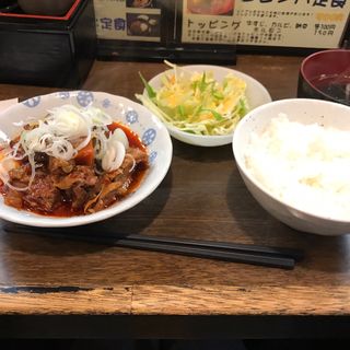 激辛牛すじ煮込定食 路地裏 ろじうら の口コミ一覧 おいしい一皿が集まるグルメコミュニティサービス Sarah