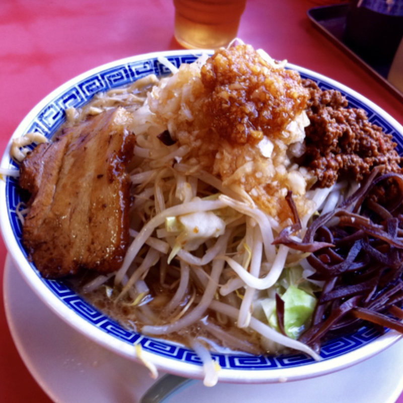魂麺(辛)大盛(本家明神角ふじ)