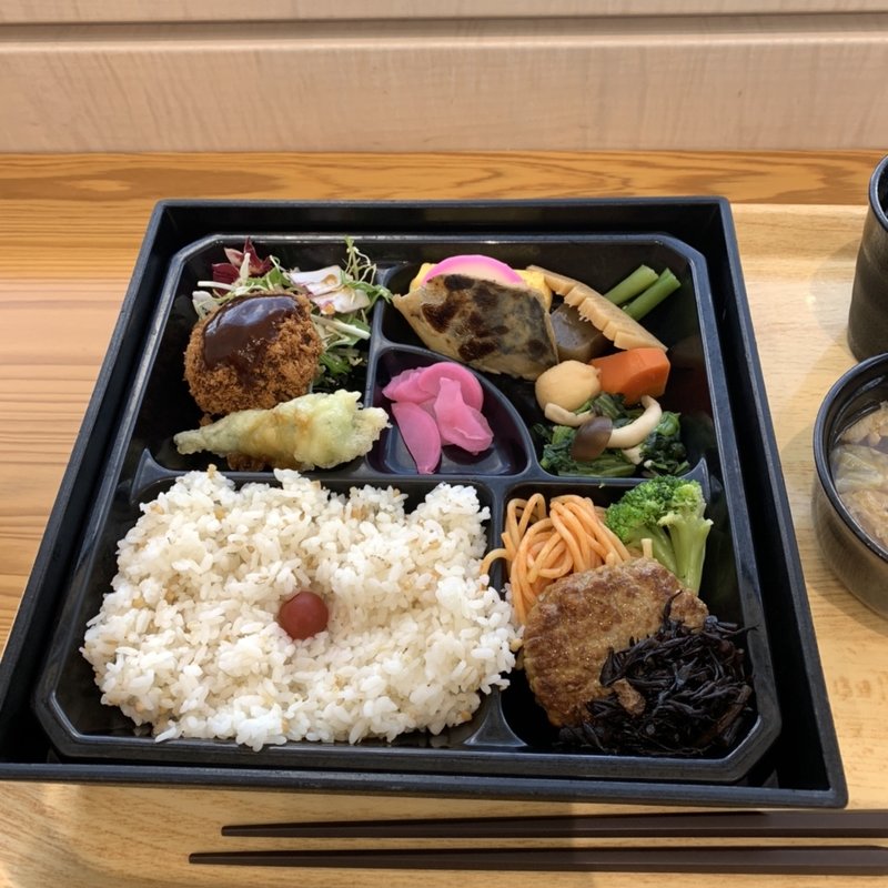 都庁弁当(東京都庁　職員食堂　第一本庁舎)