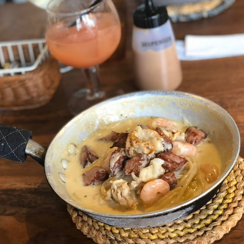 たらこと帆立貝と海老のたらこソース自家製生パスタ(Ｌａ　Ｆｅｓｔａ)