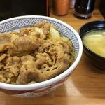 牛丼（味噌汁付き）(丼太郎 茗荷谷店 )