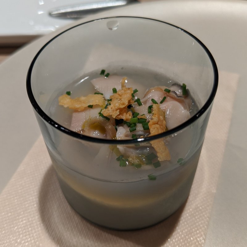 ハマグリと新玉葱のヴルーテ(ルディック)