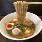 味噌らーめん 味玉付き(小麦と大豆 自家製麺 麺や ひなた)