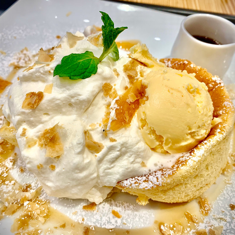 ふわふわスフレパンケーキ  プレーン(CHEZ MADU越谷レイクタウン店)