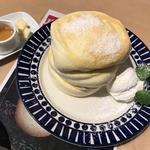 ハニーバターパンケーキ(カフェ　プラント)
