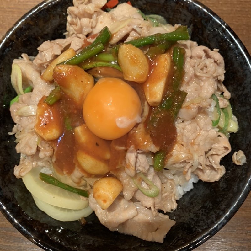 超ニンニクすた丼(伝説のすた丼屋 明大前店)