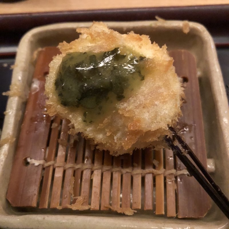 トマトとモッツァレラチーズ(立吉　日比谷ミッドタウン店)