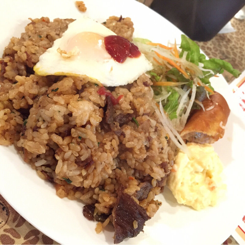 焼肉ピラフ(カフェーヌ )