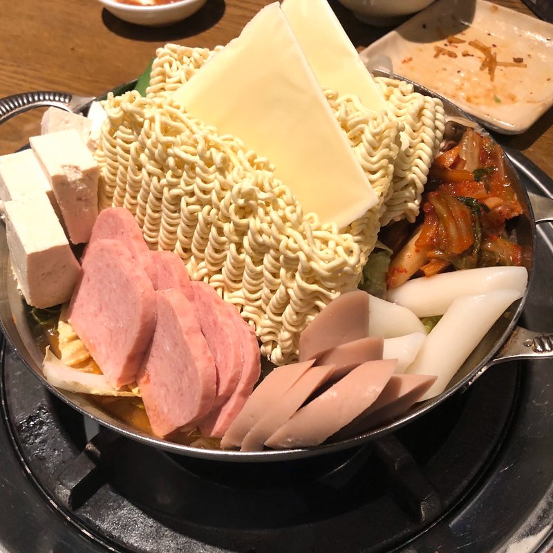 プデチゲ(部隊チゲ)(タル家 （タルヤ）)