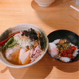 焼きあご塩ラーメン(焼きあご塩らー麺 たかはし )