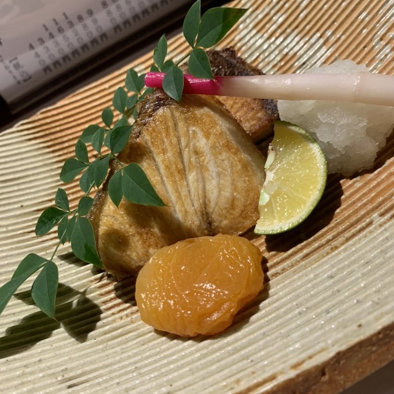 ブリ塩焼き(小鯛雀鮨 すし萬)