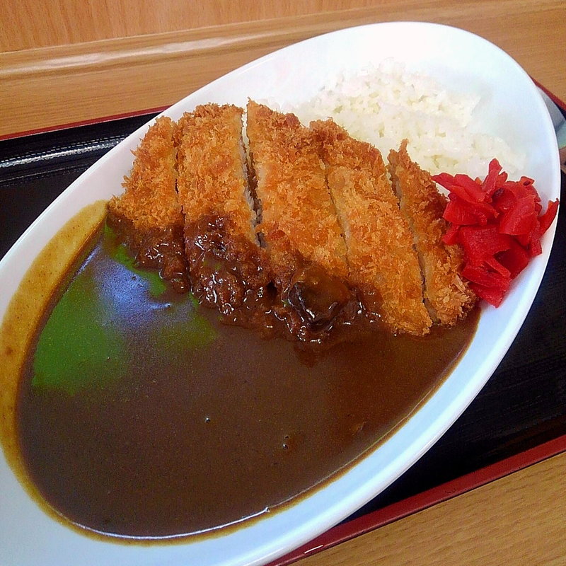 三元豚カツカレー(金成パーキングエリア（下り線）)