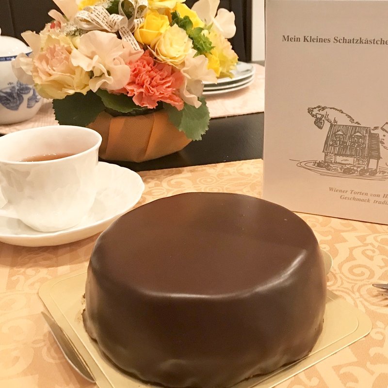 ザッハトルテ(ウィーン菓子工房 リリエンベルグ)