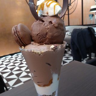 パフェ ショコラ(HUGO & VICTOR)