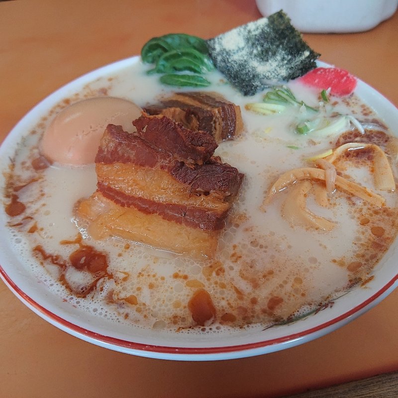 霧色 煮卵入り(海皇 愛国本店 （ハイファン）)