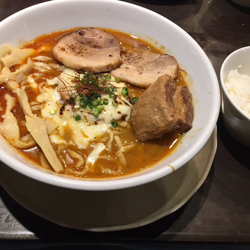 ニボ辛チーズ (限定)(千極煮干 （センゴクニボシ）)