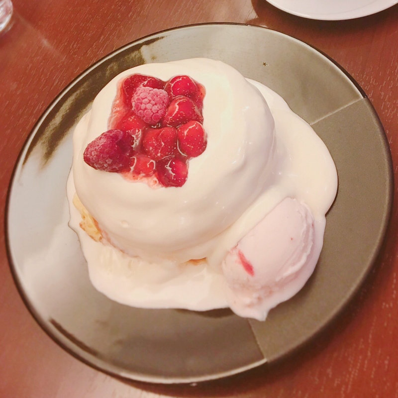 三日月 (みかづき)(茶香 （チャカ）)