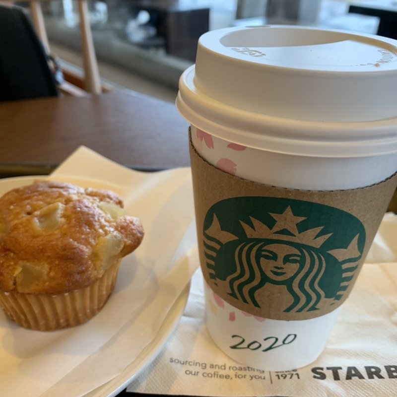 マフィンアップル黒糖(スターバックスコーヒー 上野恩賜公園店)