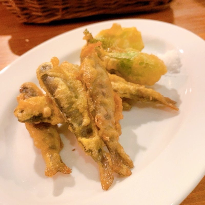 アマゴの稚魚のフリット(ブラッスリー グラップ)