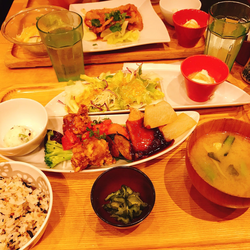 (おぼんdeごはん ルミネ北千住店)