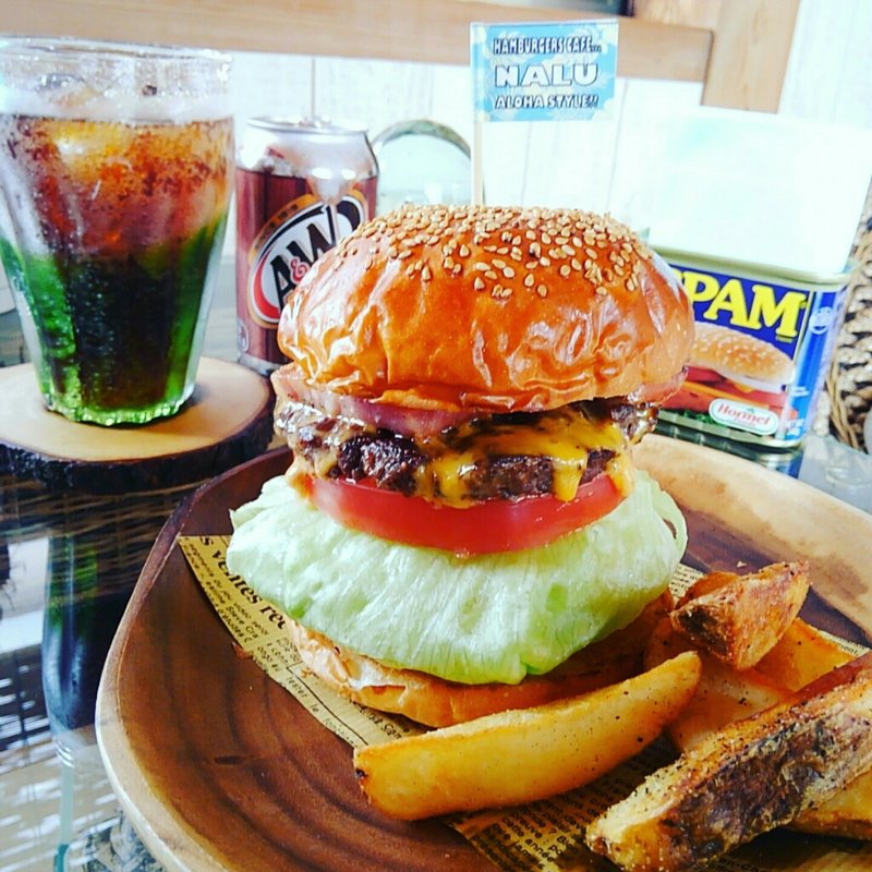 ベーコンチーズバーガー(HAMBURGERS CAFE NALU)